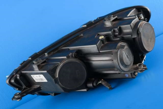 Frontlykt høyre xenon til VW Scirocco 2008-2013 (VAG|1K8 941 032 D|)