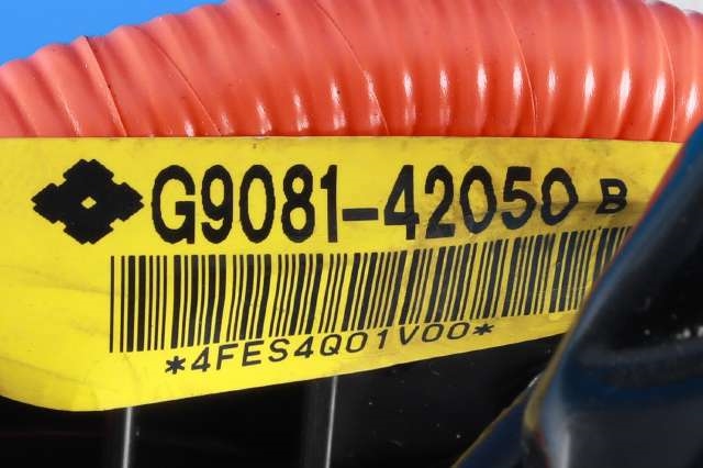 Batterilader inntak/luke til Toyota RAV4 2019-->> (Type V) (TOYOTA|G9081-42050-B|)