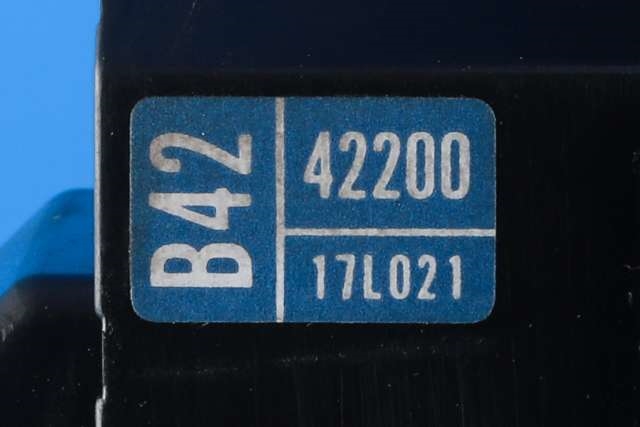 Bryter visker til Toyota RAV4 2019-->> (Type V)  (TOYOTA|42200-17L021|)