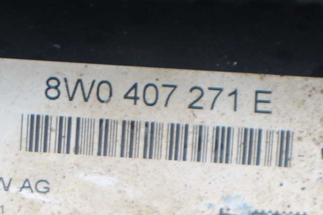 Drivaksel høyre foran, bensin/automat til Audi A4 2015-2019 (Type V, Fase 1) (B9) (B9) (VAG|8W0 407 271 E|)