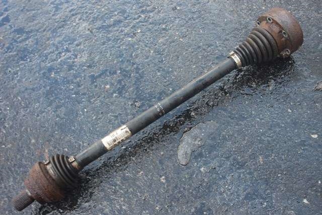 Drivaksel høyre bak, diesel/manuell til Škoda Octavia, 2009-2013 (Type II, Fase 2) (VAG|1K0 501 204 D)