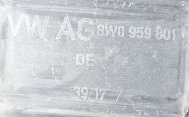 Ruteheis, kun motor, venstre foran til Audi A4 2015-2019 (Type V, Fase 1) (B9) (B9) (VAG|8W0 959 801|)
