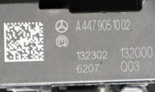 Bryter diverse til Mercedes V-Klasse 2014-->> (W447) (W447) (MERCEDES|A 447 905 10 02|)