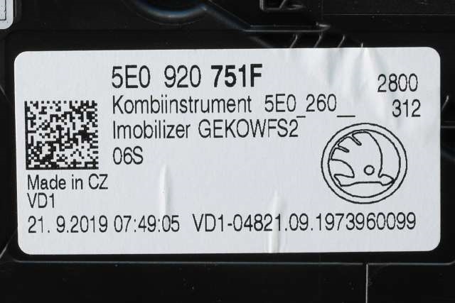 Instrumentpanel til Škoda Octavia 2017-2020 (Type III, Fase 2)  (VAG|5E0 920 751 F|)