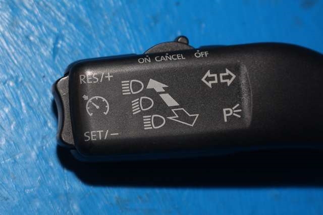 Bryter blink til VW Tiguan 2007-2011 (Type I, Fase 1) (VAG|1K0 953 513 G|)