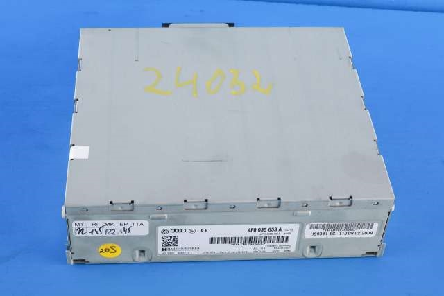 Bilstereo navigasjon til Audi A6, 2008-2011 (Type III, Fase 2) (C6) (C6) (VAG|4F0 035 053 A)