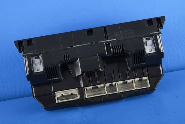 Varmeapparat betjening til Audi A6 2008-2011 (Type III, Fase 2) (C6) (C6) (HELLA|5HB 008 833-56|4F1 820 043 AL|)