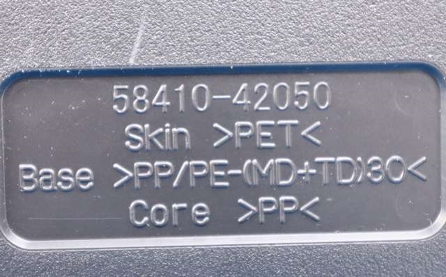 Bagasjerom teppe/gulvplate til Toyota RAV4 2016-2019 (Type IV, Fase 2) (TOYOTA|58410-42050|)