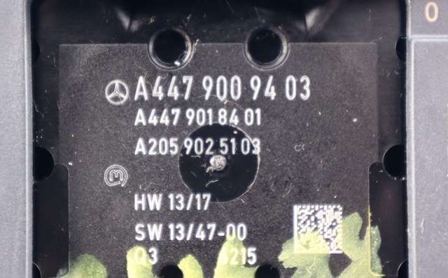 Bilstereo navigasjon betjeningspanel til Mercedes V-Klasse 2014-->> (W447) (W447) (MERCEDES|A 447 900 94 03|)