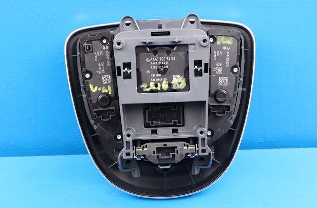 Bilstereo navigasjon betjeningspanel til Mercedes V-Klasse 2014-->> (W447) (W447) (MERCEDES|A 447 900 94 03|)