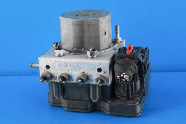 ABS sentral til Audi A1, 2010-2014 (Type I, Fase 1)  (VAG|6R0 614 517 AL)