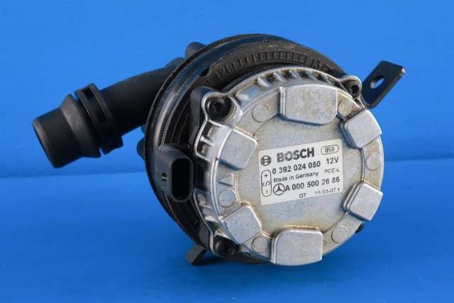 Sirkulasjonspumpe til Mercedes B-Klasse, electric drive 2014-2018 (W242) (W242) (BOSCH|0 392 024 050|A 000 500 26 86|)