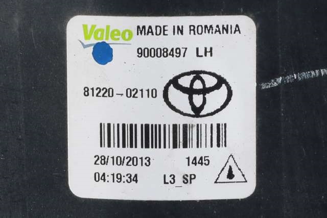 Tåkelykt venstre foran til Toyota Auris 2013-2015 (Type II, Fase 1)  (TOYOTA|81220-02110|)