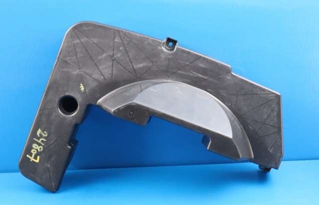 Bilstereo sub-woofer til Audi A4 2007-2014 (Type IV) (B8) (B8) (VAG|8T8 035 382|)