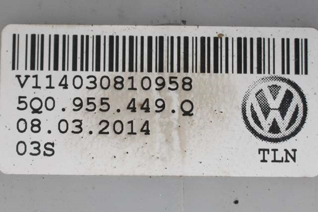 Spylertank foran til Škoda Octavia 2013-2016 (Type III, Fase 1) (VAG|5Q0 955 449 Q|)