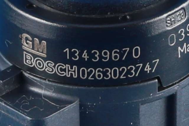 Parkeringssensor foran til Opel Mokka X 2016-2019 (Type I, Fase 2)  (BOSCH|0 263 023 747|13 439 670|)