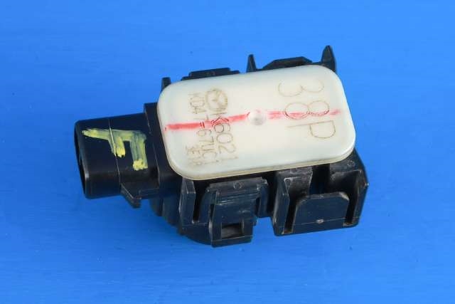 Parkeringssensor foran til Mazda CX-5 2012-2017 (Type I)  (MAZDA|K6021KD4767UC1|)