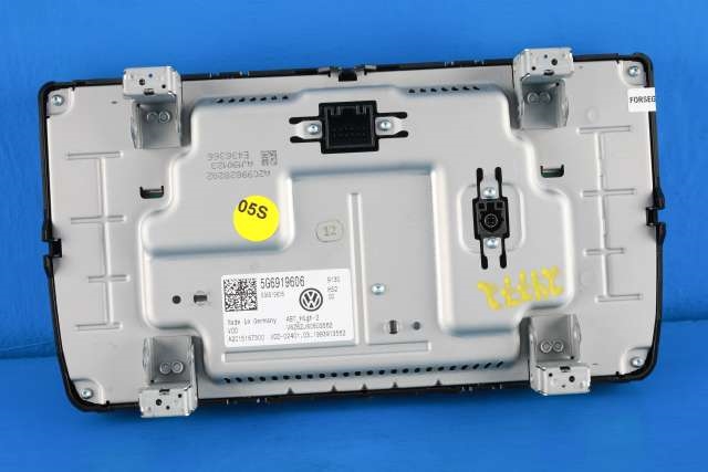 Bilstereo navigasjon skjerm til VW e-Golf 2017-2020 (Fase 2)  (VAG|5G6 919 606|)