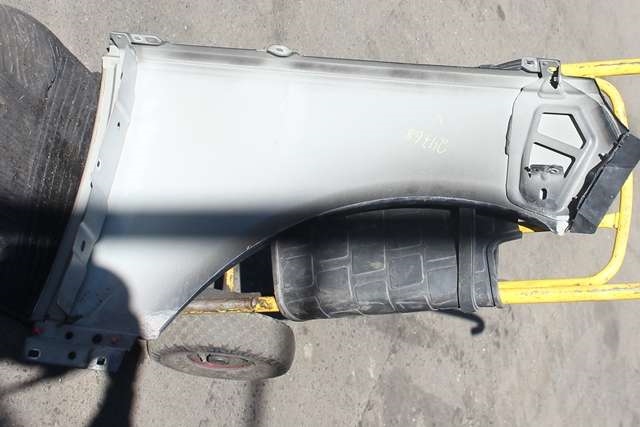 Skjerm venstre foran til Land Rover Range Rover 2013-->> (Type IV)  