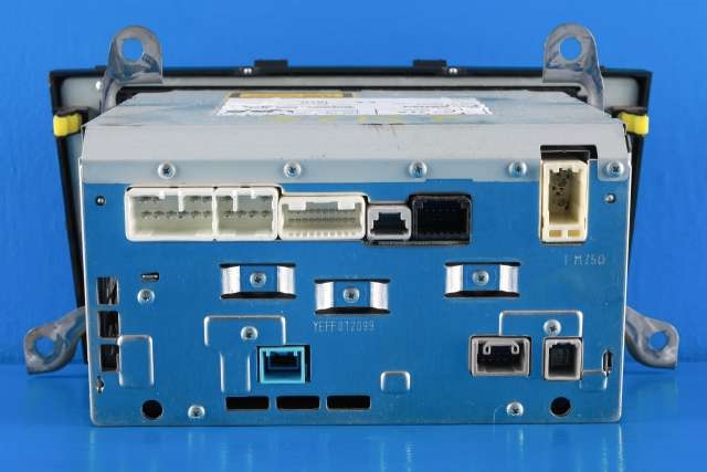 Bilstereo navigasjon til Toyota Avensis 2009-2015 (Type III, Fase 1) (TOYOTA|86120-20A80|)
