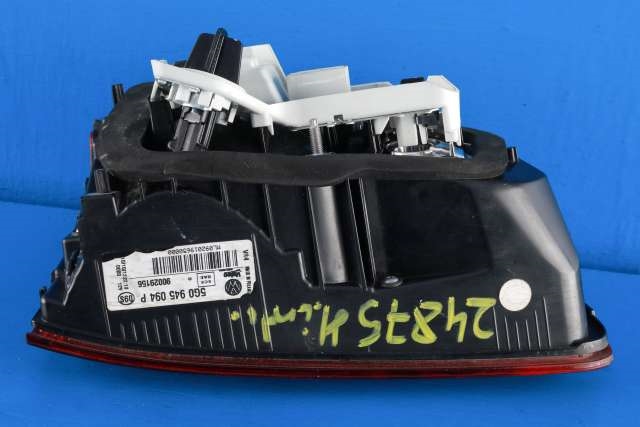 Baklykt høyre indre til VW Golf VII 2012-2017 (Fase 1) (VAG|5G0 945 094 P|)