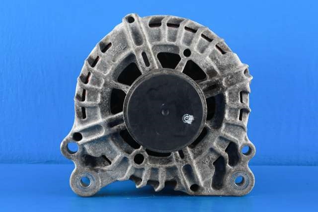 Dynamo diesel til VW Polo 2009-2014 (Type V, Fase 1) (VALEO|TG14C035|03P 903 023 B. 14 VOLT - 140 AMP|)