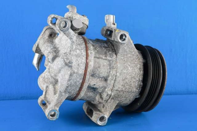 Aircondition kompressor til Toyota Yaris 2012-2014 (Type III, Fase 1)  (DENSO|447260-4201|)
