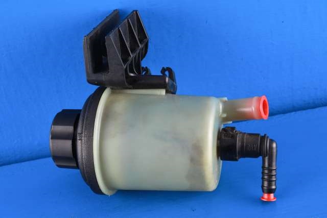 Servo oljebeholder til Volvo V60 2010-2013 (Type I, Fase 1)  (VOLVO|31302576|)