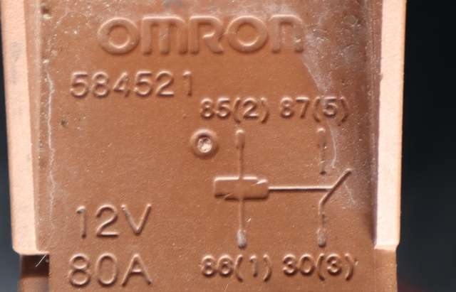 MC, Rele til MC Aprilia Tuono 125 0-->>  (OMRON|584521|)