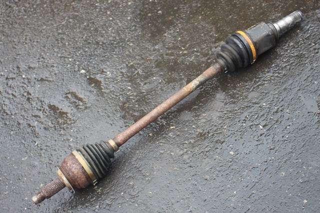 Drivaksel venstre foran, diesel/manuell til Subaru Impreza 2008-2012 (Type III)  