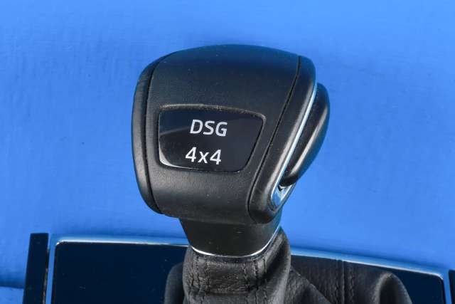 Dashbord diverse til Škoda Kodiaq 2017-->> (VAG|566 713 203 A|)