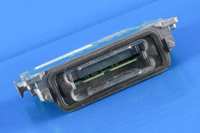 Styreenhet xenon/ballast til Peugeot 3008 2009-2016 (Type I)  (VALEO|89034934|)