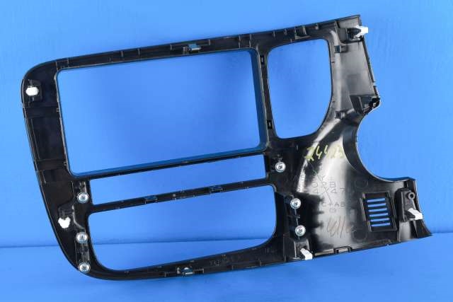 Dashbord diverse til Mitsubishi Outlander 2012-2015 (Type III, Fase 1)  