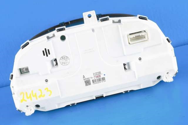 Instrumentpanel til Mitsubishi Outlander 2012-2015 (Type III, Fase 1) (MITSUBISHI|8100C385|)