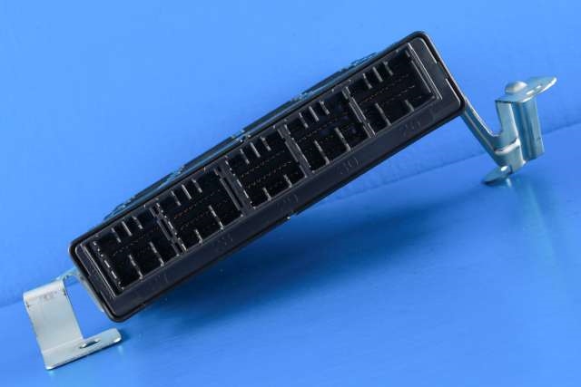 Styreenhet batteri hybrid (BMS - Battery Management System) til Mitsubishi Outlander 2012-2015 (Type III, Fase 1)  (MITSUBISHI|9486A056|)