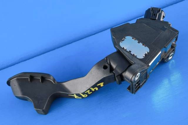 Pedal gass til Toyota Yaris 2012-2014 (Type III, Fase 1)  (TOYOTA|78110-0D160|)