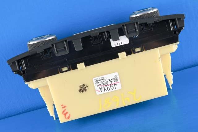 Varmeapparat betjening til Mitsubishi Pajero 2007-2016 (Type IV, Fase 1)  (DENSO|237000-4001|7820A493|)