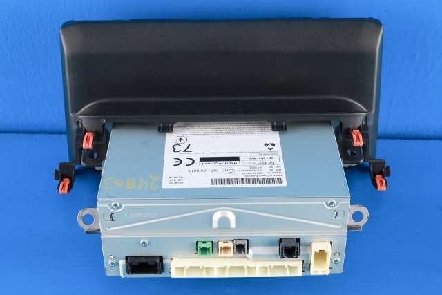 Bilstereo navigasjon til Toyota Corolla 2019-->>  (TOYOTA|86140-02730|)