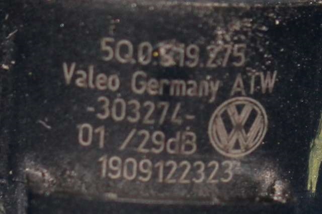 Parkeringssensor foran til VW Golf VII 2012-2017 (Fase 1)  (VAG|5Q0 919 275|)