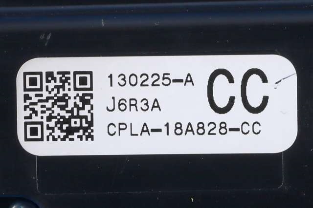 Bilstereo navigasjon betjeningspanel til Land Rover Range Rover 2013-->> (Type IV)  (LAND ROVER|CPLA-18A828-CC|)