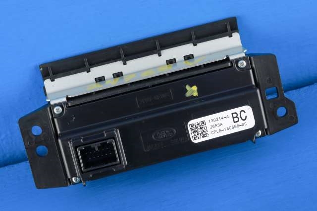 Bilstereo navigasjon betjeningspanel til Land Rover Range Rover 2013-->> (Type IV) (LAND ROVER|CPLA-18C858-BC|)