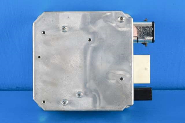 Styreenhet servo til Toyota RAV4 2009-2013 (Type III, Fase 2) (TOYOTA|89650-42070|)