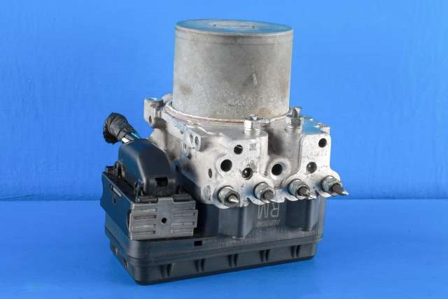 ABS sentral til Toyota RAV4, 2009-2013 (Type III, Fase 2) (ADVICS|133800-4560)