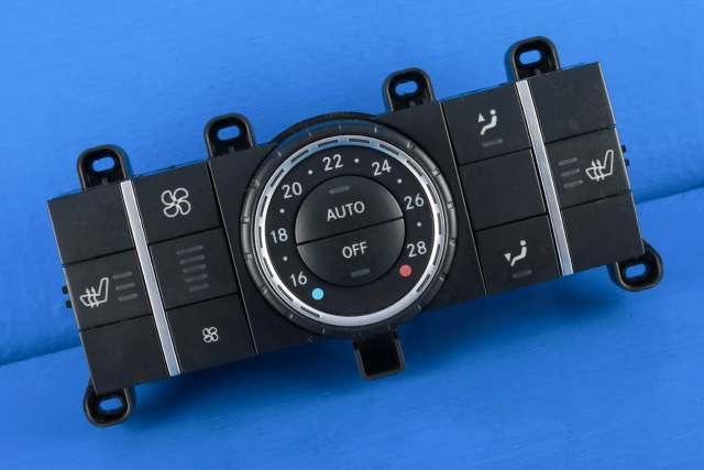 Varmeapparat betjening bak til Mercedes GLE, 2015-2018 (Fase 2) (W166) (W166) (MERCEDES|166 900 15 05)
