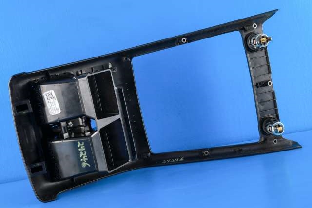 Dashbord friskluftdyse til Mercedes GLE 2015-2018 (Fase 2) (W166) (W166) (MERCEDES|A 166 830 05 54|)
