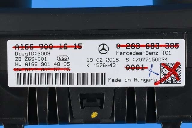 Instrumentpanel til Mercedes GLE 2015-2018 (Fase 2) (W166) (W166) (MERCEDES|A 166 900 94 16|)