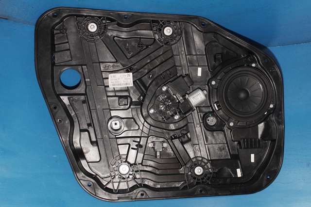 Ruteheis venstre foran til Hyundai Tucson, 2015-2020  (HYUNDAI|82450-D7010)
