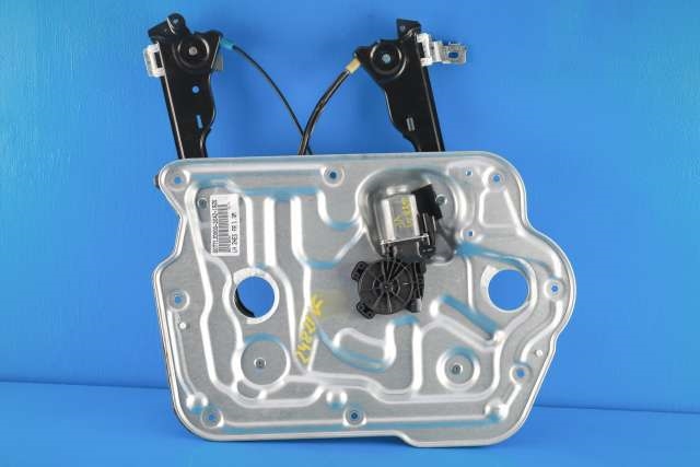 Ruteheis venstre foran til Nissan Qashqai 2010-2014 (Type I, Fase 2) (NISSAN|80771-JD000|)