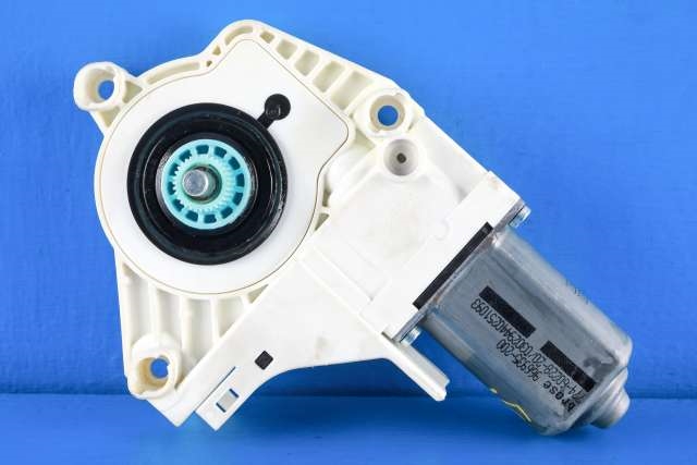 Ruteheis, kun motor, venstre foran til Audi A4 2007-2014 (Type IV) (B8) (B8) (VAG|8K0 959 801 A|)
