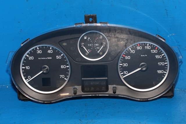 Instrumentpanel til Toyota Proace, 2013-2016 (Type I)  (PSA|98 016415 80)